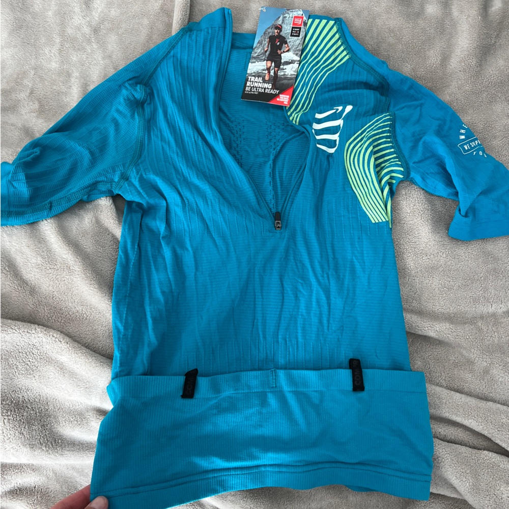 Compressport tee trail